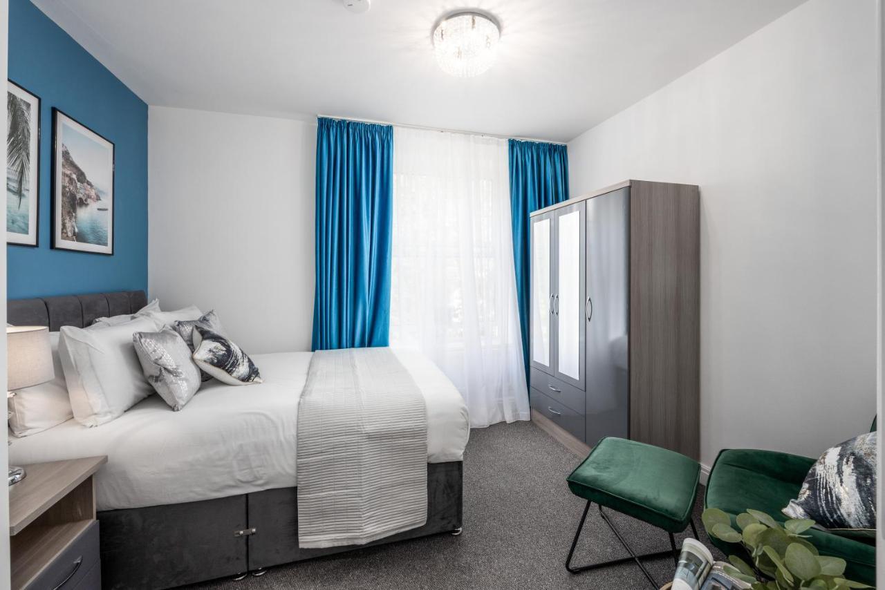 Cosy 4-Bedroom Apartment Next To Borough Лондон Екстер'єр фото