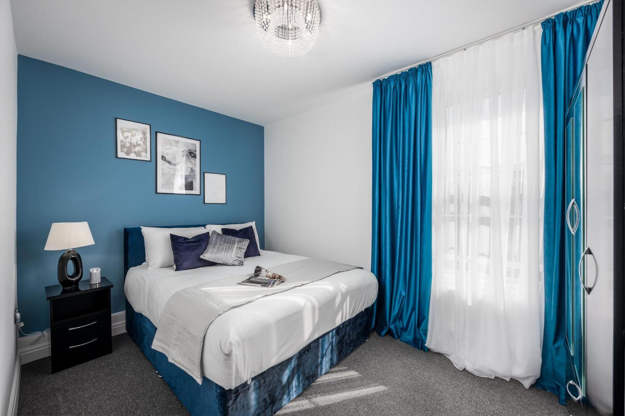 Cosy 4-Bedroom Apartment Next To Borough Лондон Екстер'єр фото